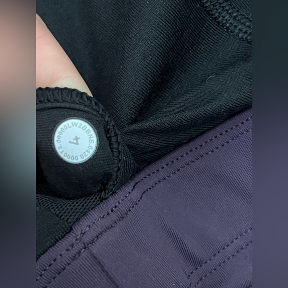 Lululemon Pushing Limits Bra *Light Support For C/D Cup - Picture 5 of 6